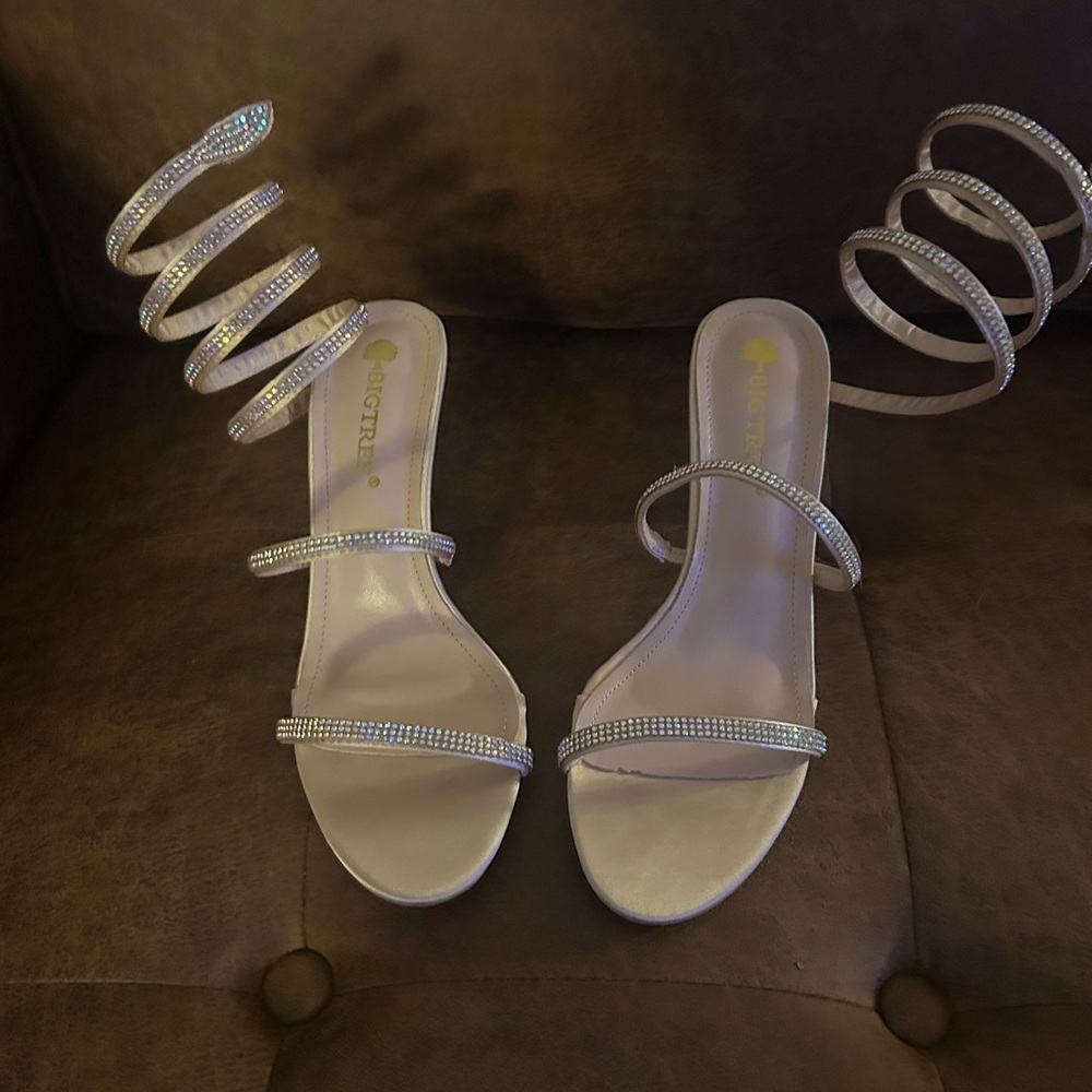 Strappy Rhinestone Spiral Ankle Sandals - Silver